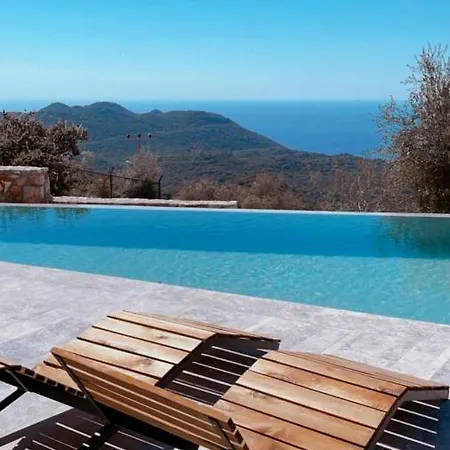 Notos Club Villa *