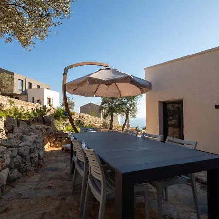 Notos Club Вилла